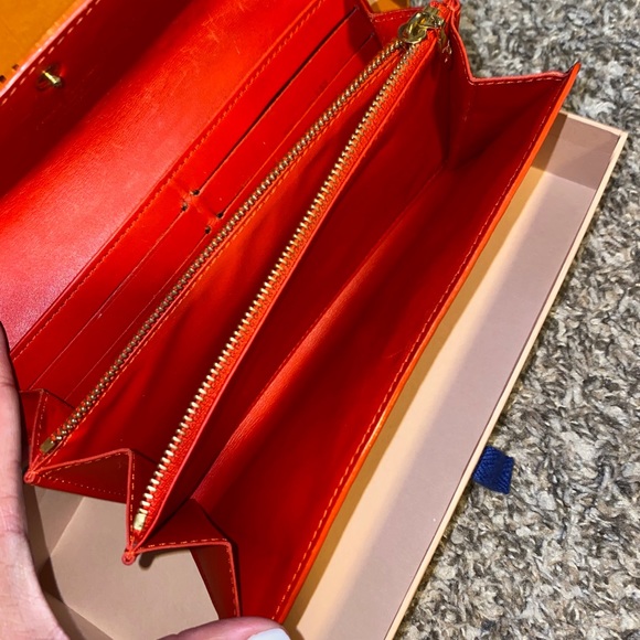 Authentic LV - Picture 9 of 13